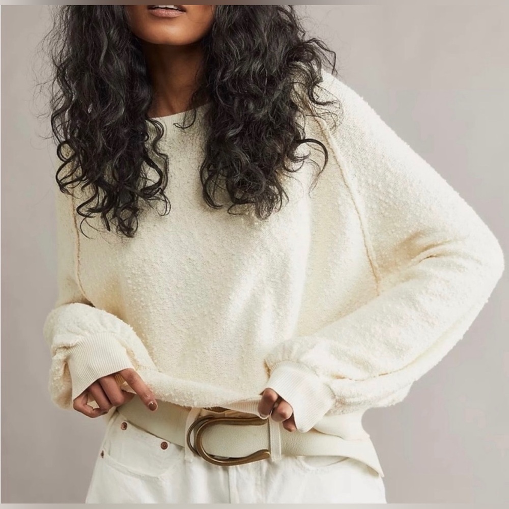 🌼 3 for $50 🌼 FREE PEOPLE 🤍 FOUND MY FRIEND BOUCLÉ PULLOVER